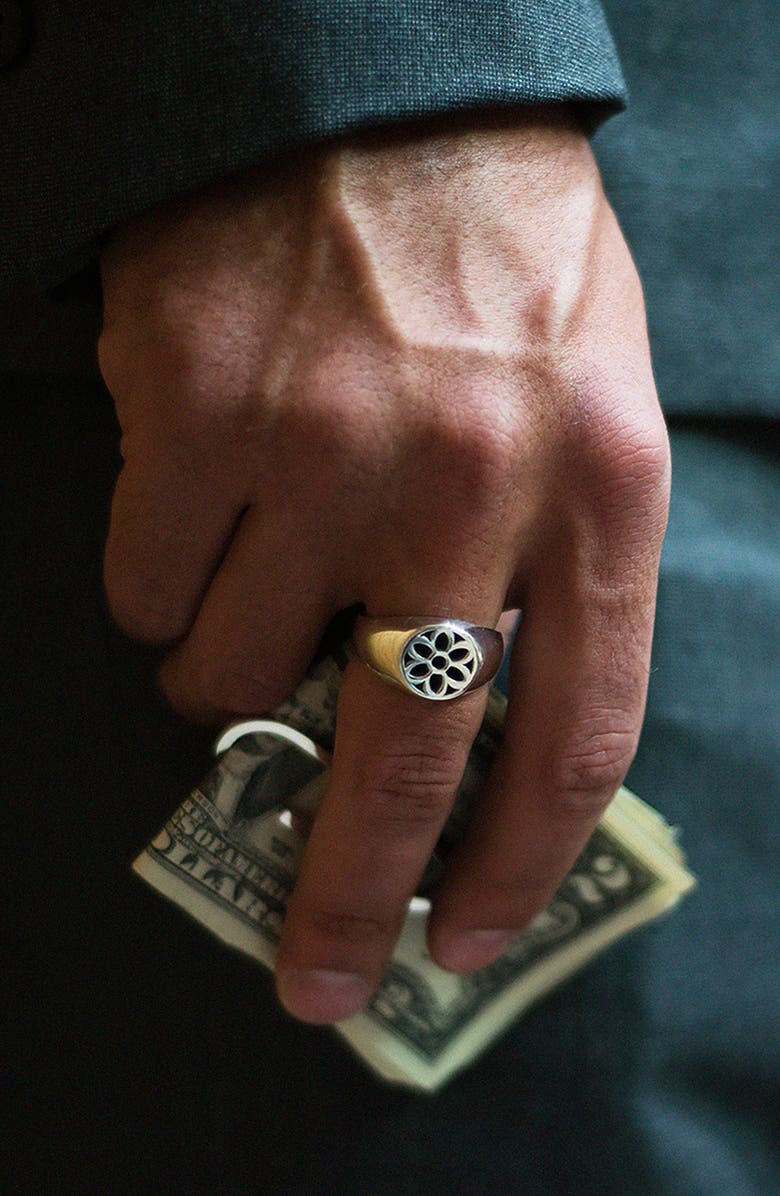 Good Art Hlywd Men's Rosette Signet Ring, Alternate, color, Silver