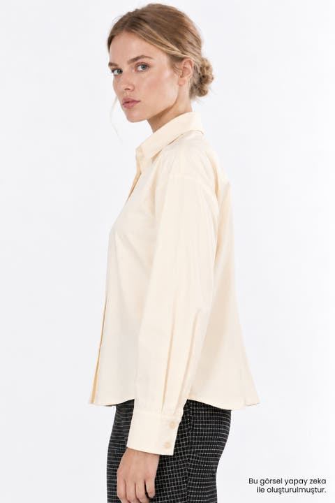 Long Sleeve Shirt With Back Pleats