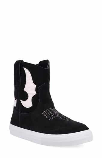 Ollie Sneaker Boot