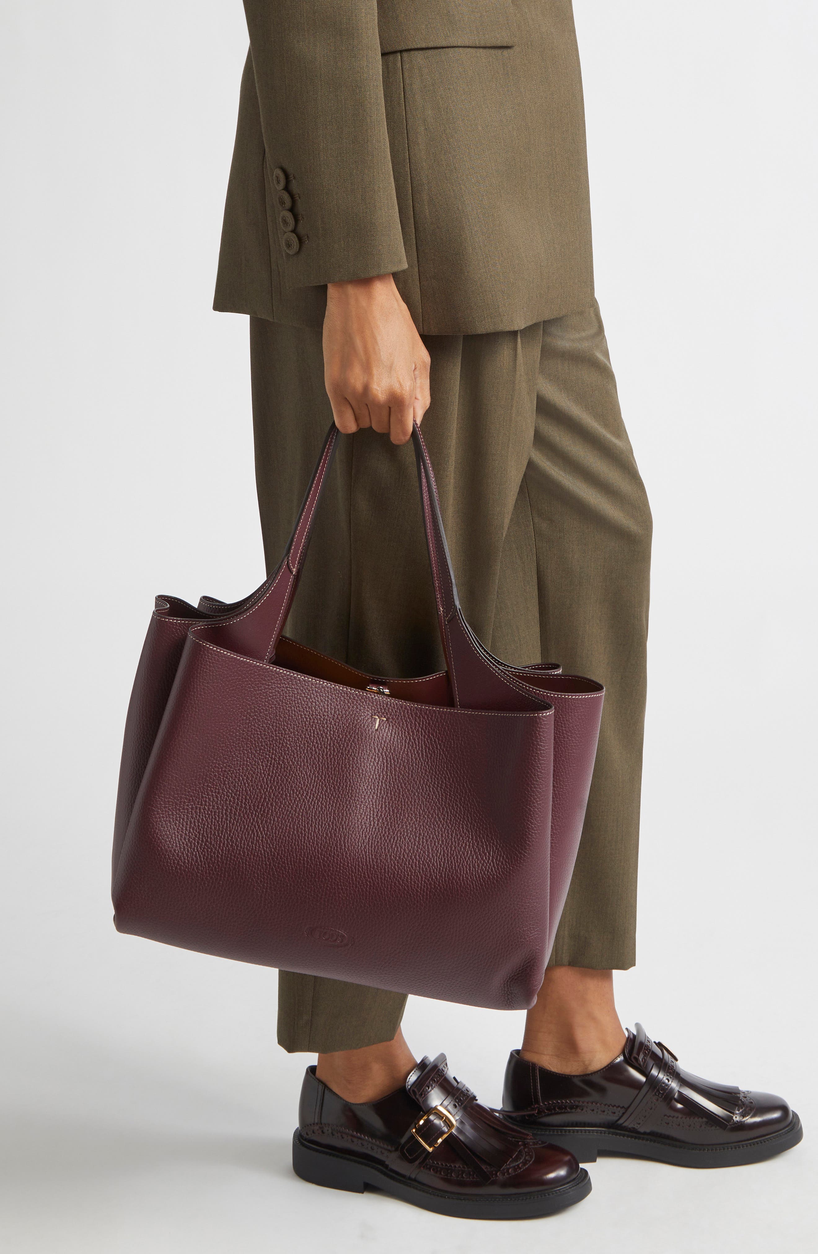 Tod's Medium Leather Tote, Alternate, color, 