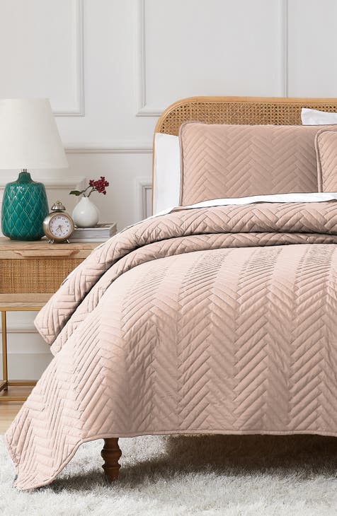 Chevron Quilt Set