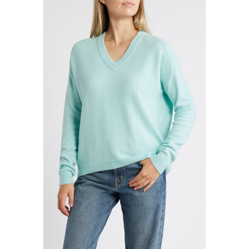 Caslon ® V-neck Sweater