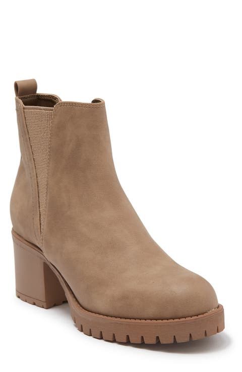 Jody Ribbed Lug Sole Chelsea Boot (Women)