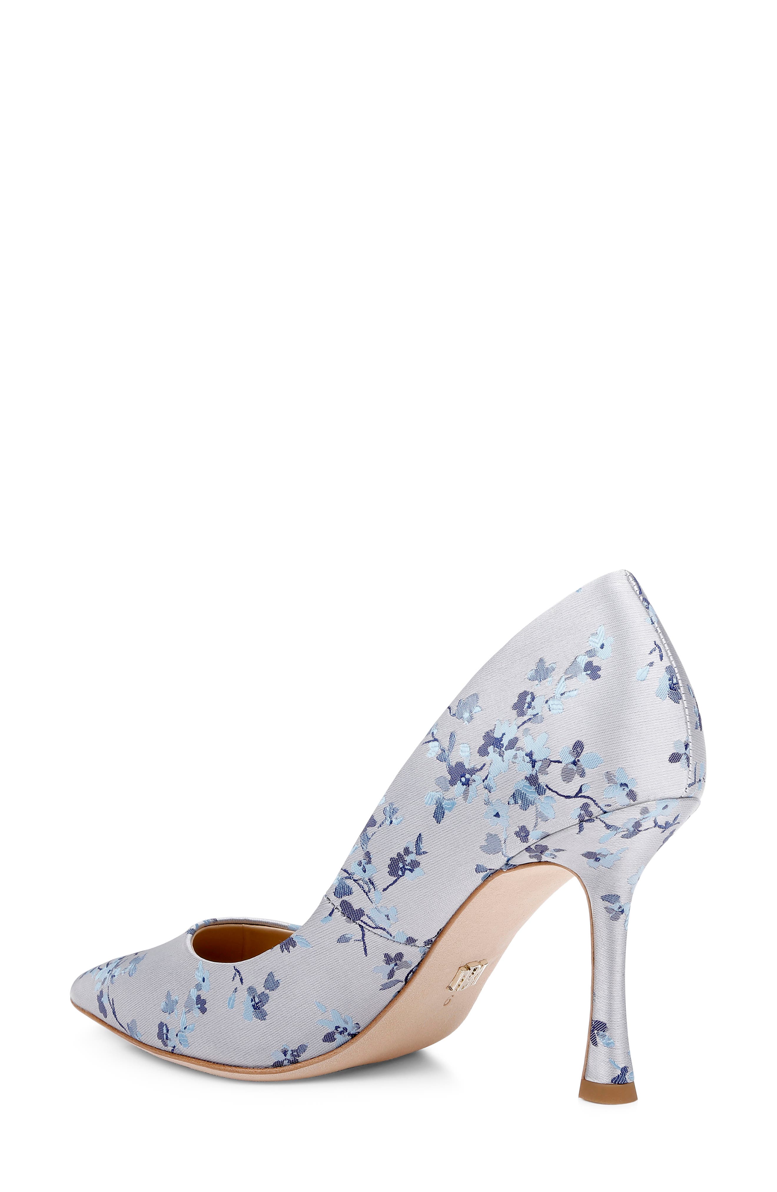Badgley Mischka Collection Wonder Pointed Toe Pump, Alternate, color, Light Blue