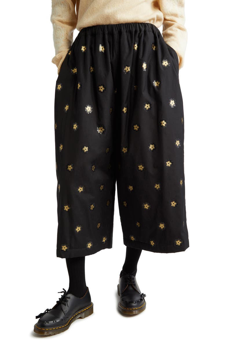 Tao Comme des Garçons Floral Embellished Crop Pants, Main, color, 