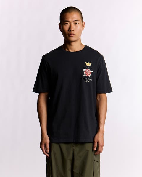 Rose And Crown Graphic T-shirt