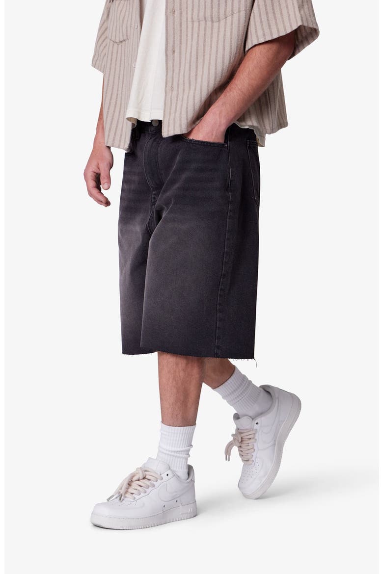 Baggy Raw Hem Denim Shorts, Alternate, color, WASHED BLACK