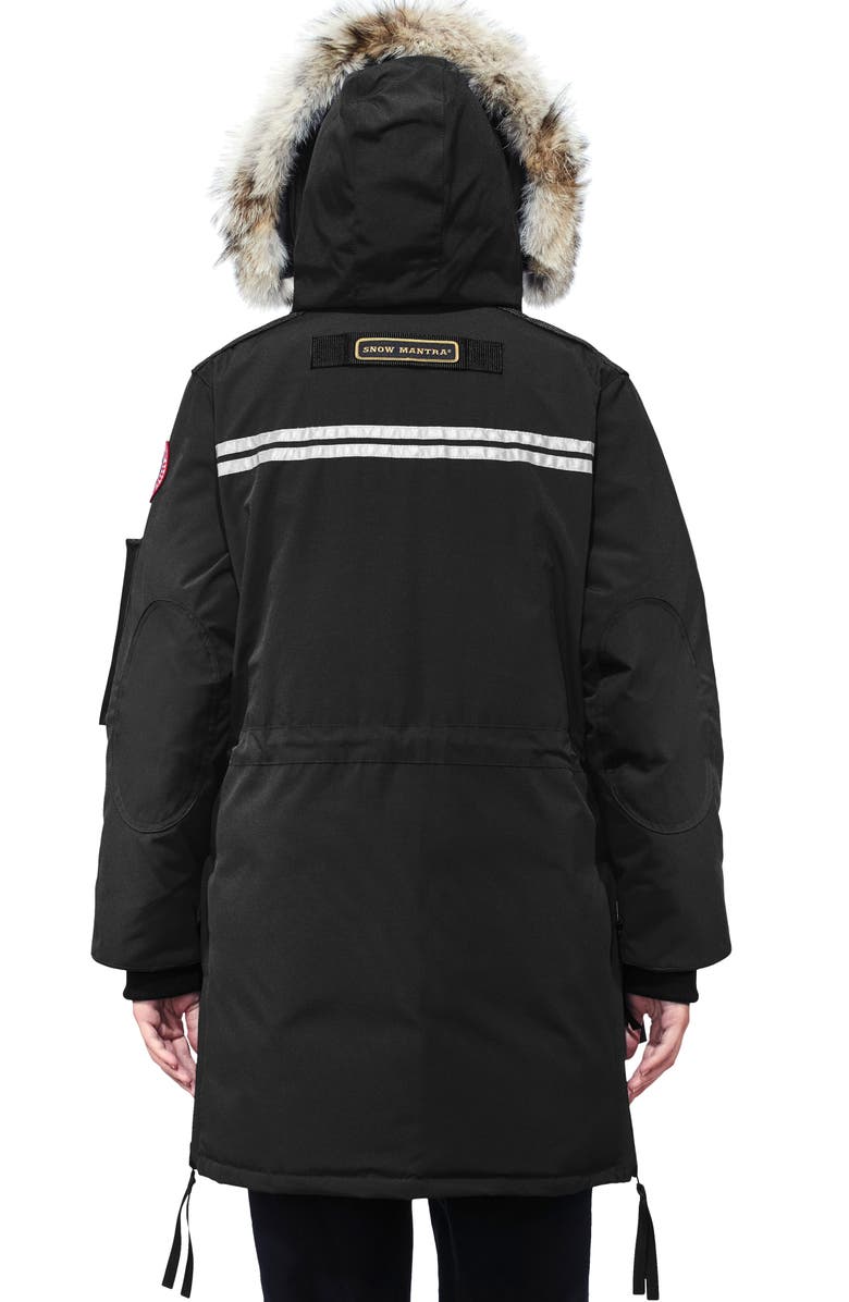 Canada Goose Snow Mantra Extreme Weather 675-Fill Power Down Arctic Tech Parka with Genuine Coyote Fur Trim, Alternate, color, 