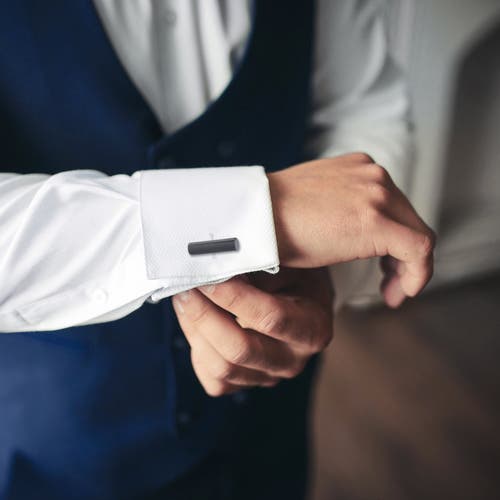 Link Up Bar Cufflinks In Black