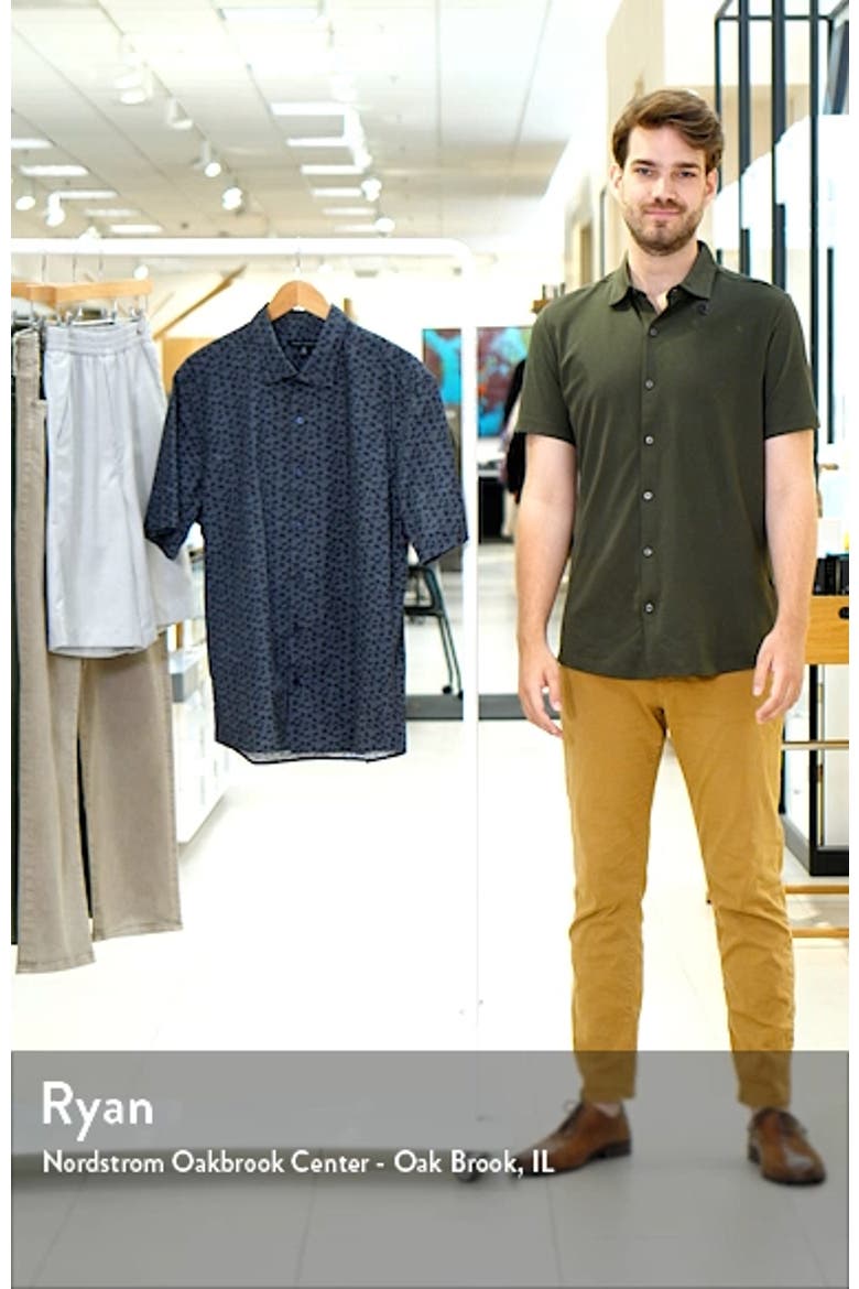 Lindy Leaf Print Short Sleeve Button-Up Shirt video
