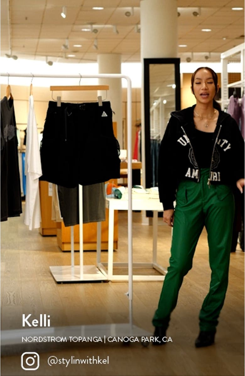 Snowgrass Water Repellent Nylon Cargo Shorts, sales video thumbnail