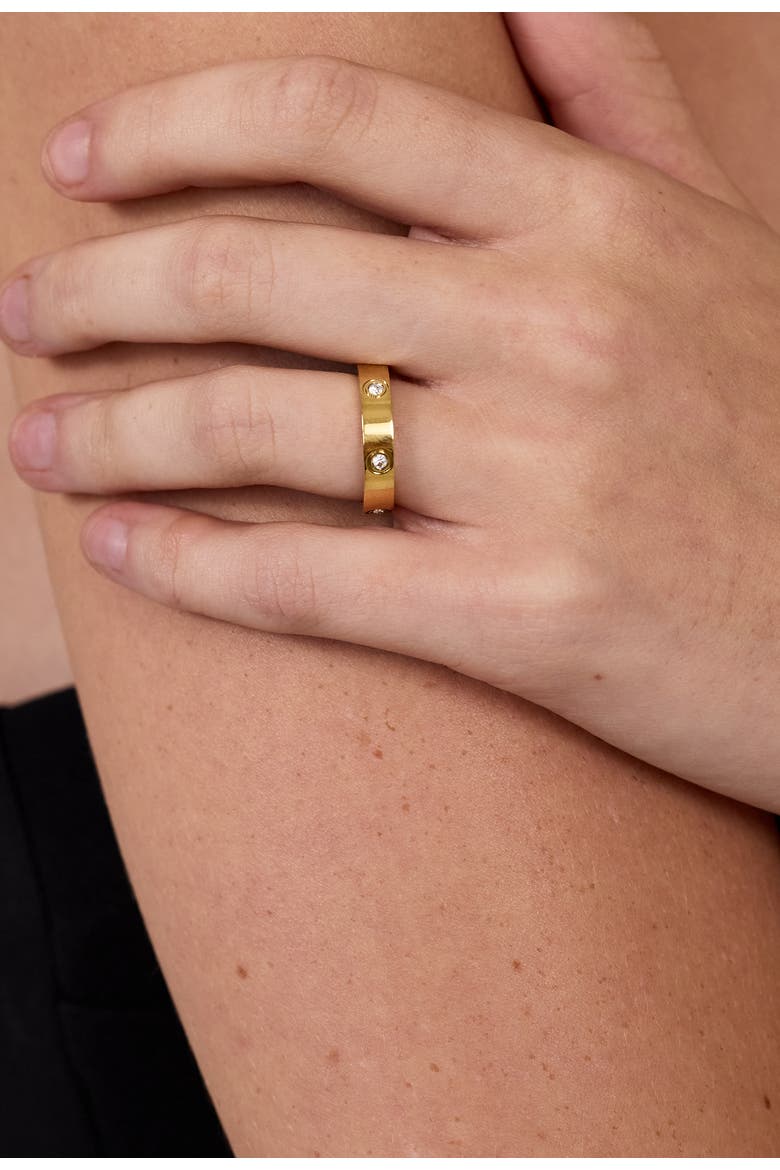 Knock Out Ring, Alternate, color, Gold