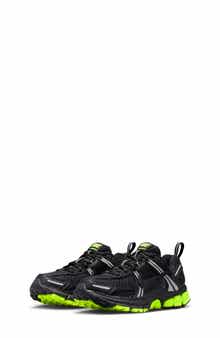 Nike Kids' Vomero 5 Sneaker