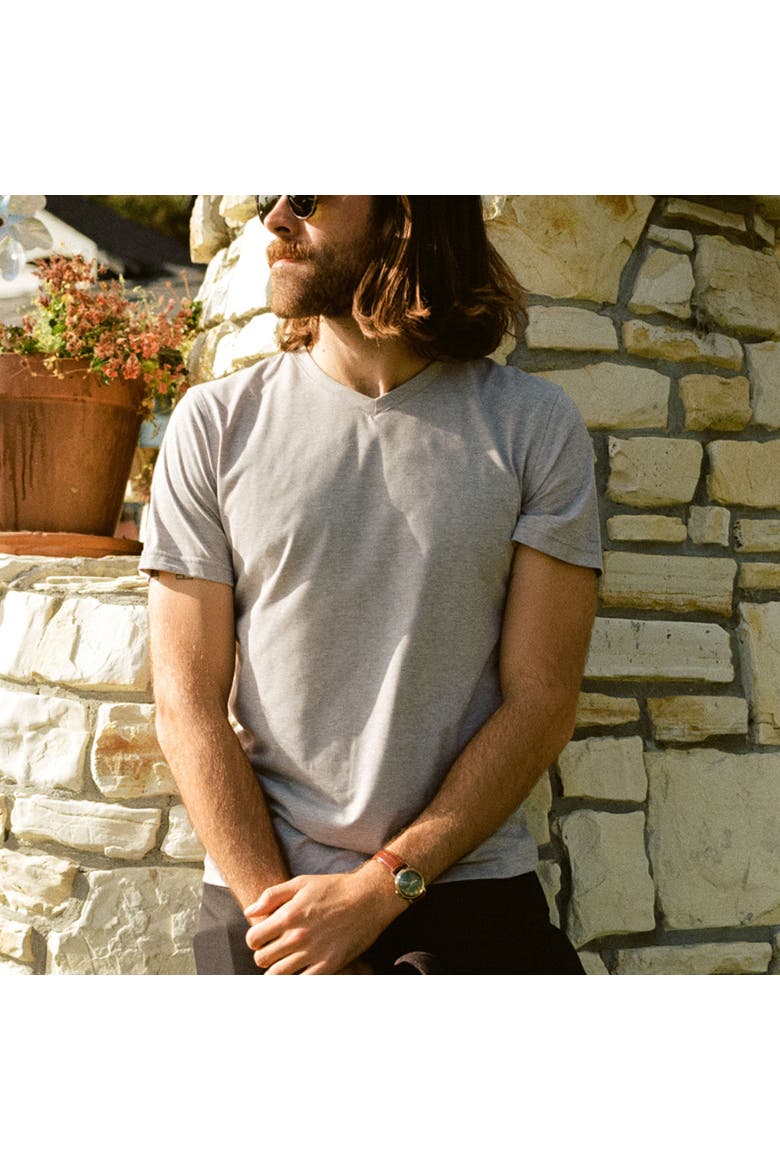 Everyday Tee with V-Neck, Alternate, color, Heather Gray