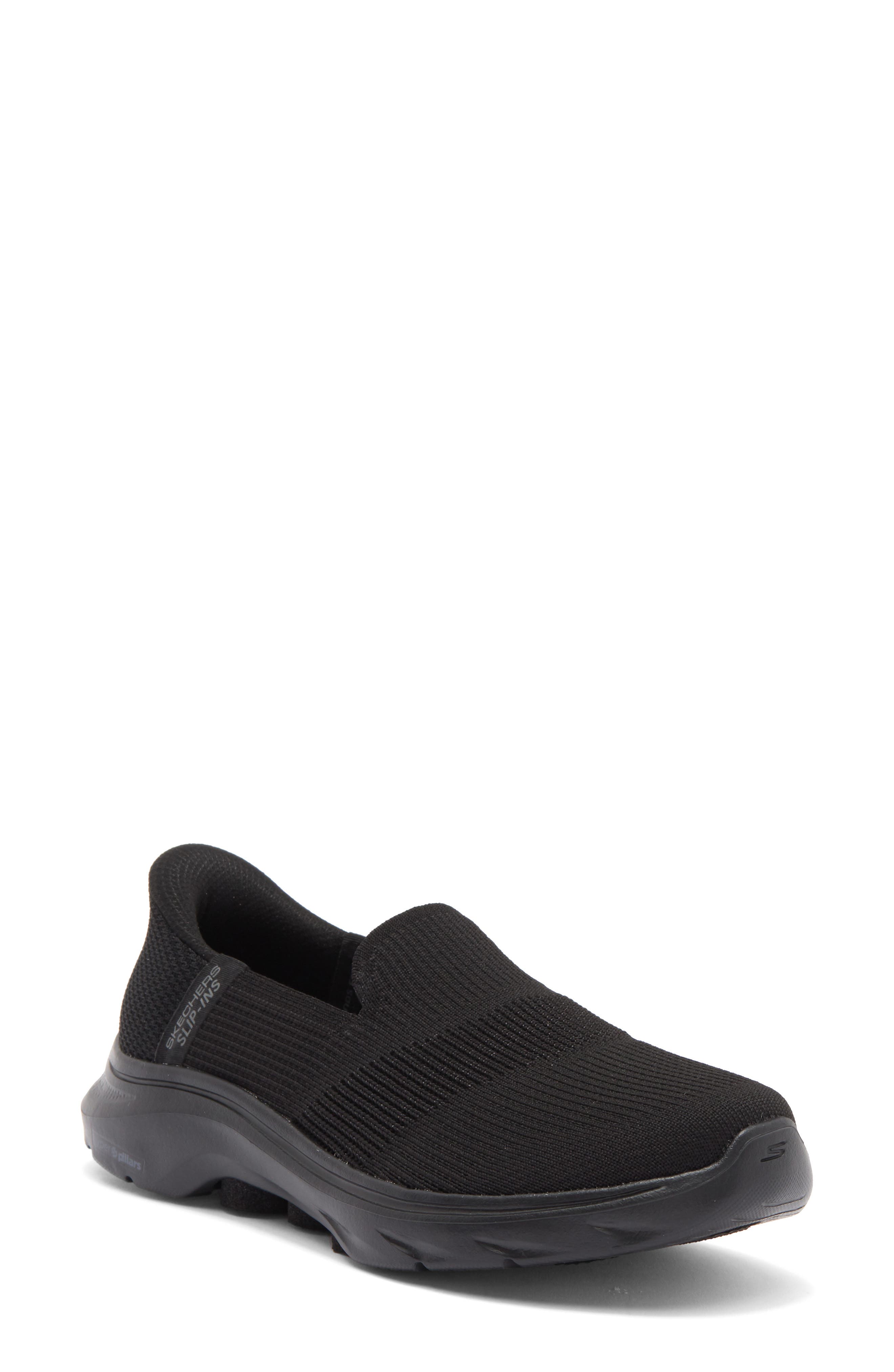 SKECHERS Go Walk 7 Slip-On Sneaker
