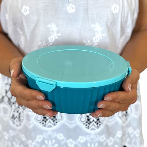 Yumbox Bento-style Salad Bowl With 3-part Divider And Dip Cup In Blue