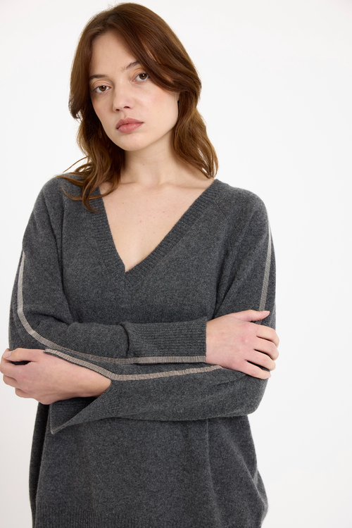 Brodie Pure Cashmere Glitz Split Cuff Relaxed V-neck Jumper