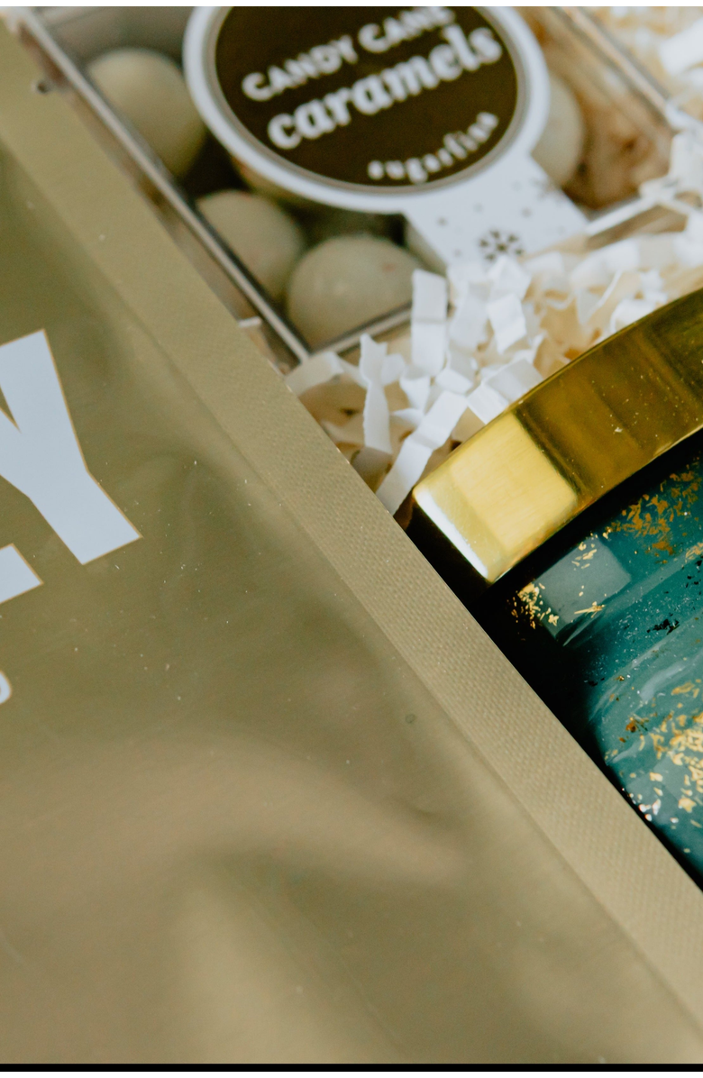 PEACHBOX CO. THE GLAM GIFT BOX, Alternate, color, 