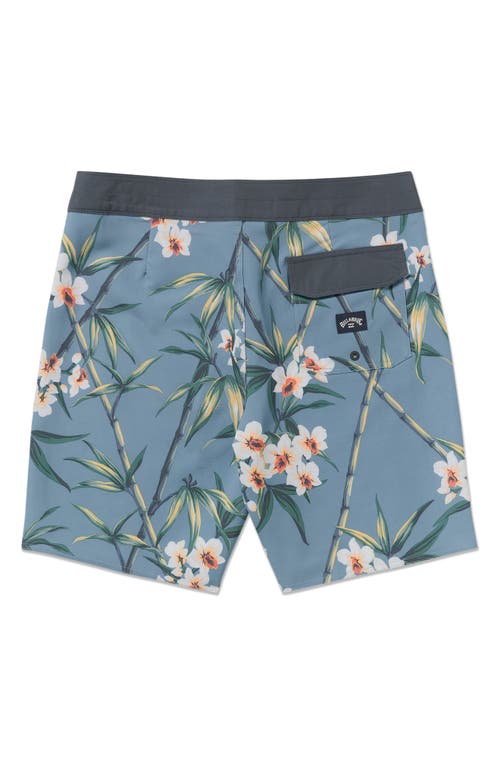 Billabong Sundays Pro Board Shorts In Blue
