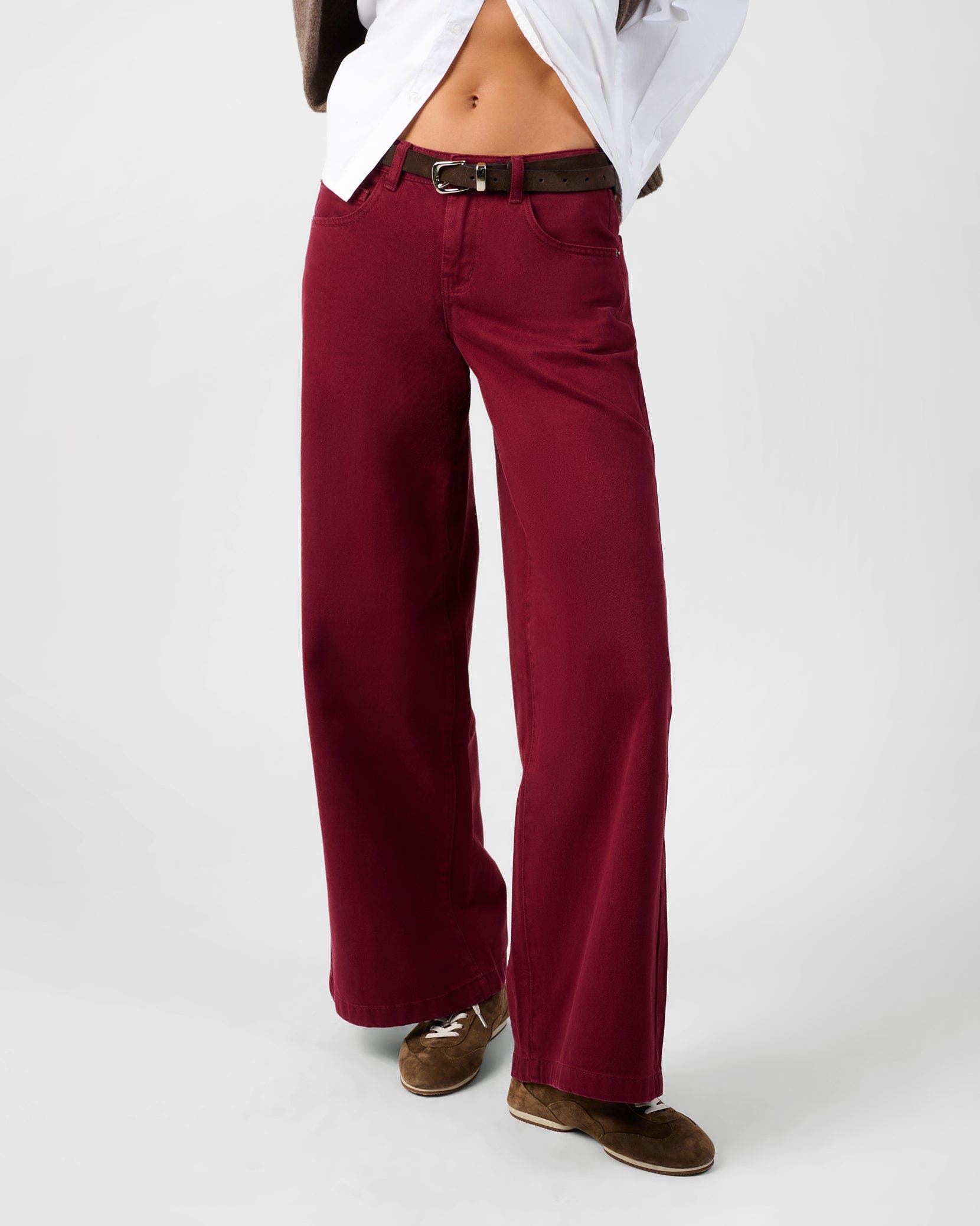 Relaxed Low Rise Baggy Pant