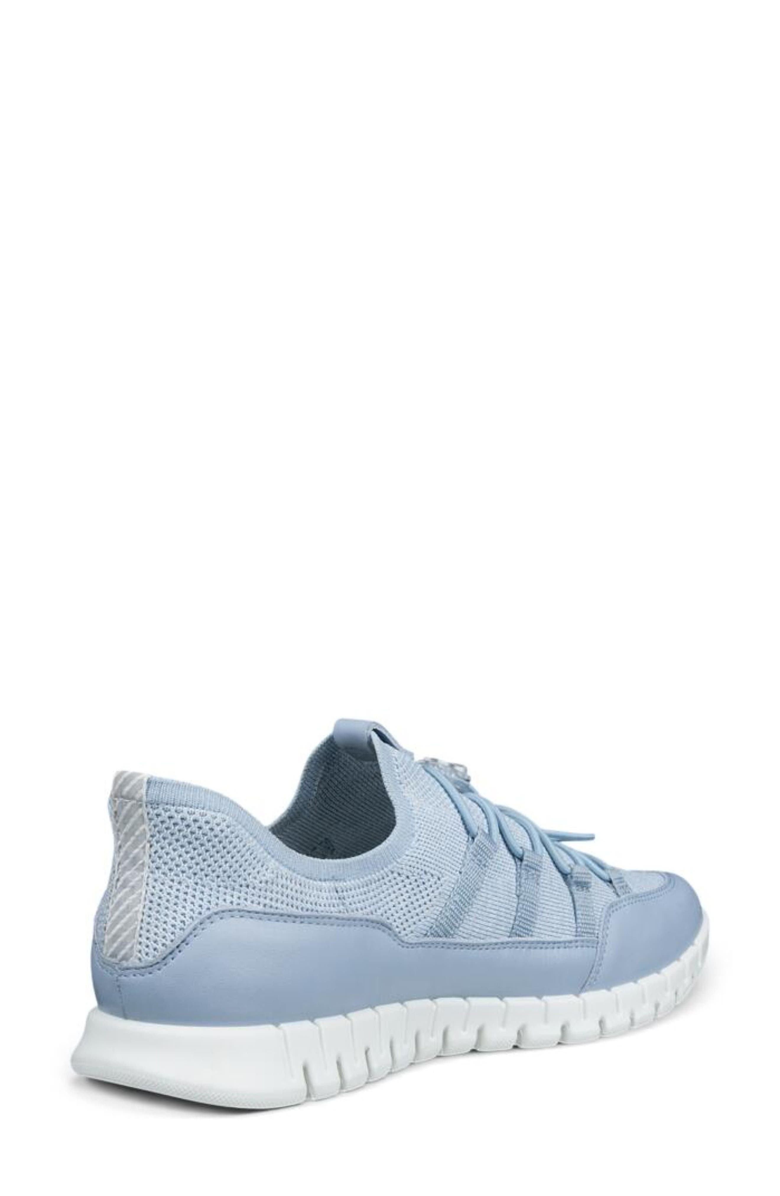 GRUUV Lite Sneaker - image 4