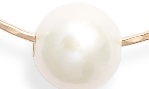 Ki-ele Alii Large Freshwater Pearl Hammered Hoop Earrings In Gold