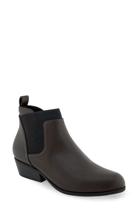 Caddie Chelsea Boot (Wide Width Available) (Women)