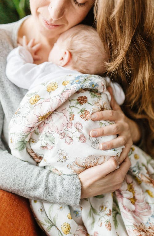 Loulou Lollipop Muslin Swaddle Blanket In Secret Garden