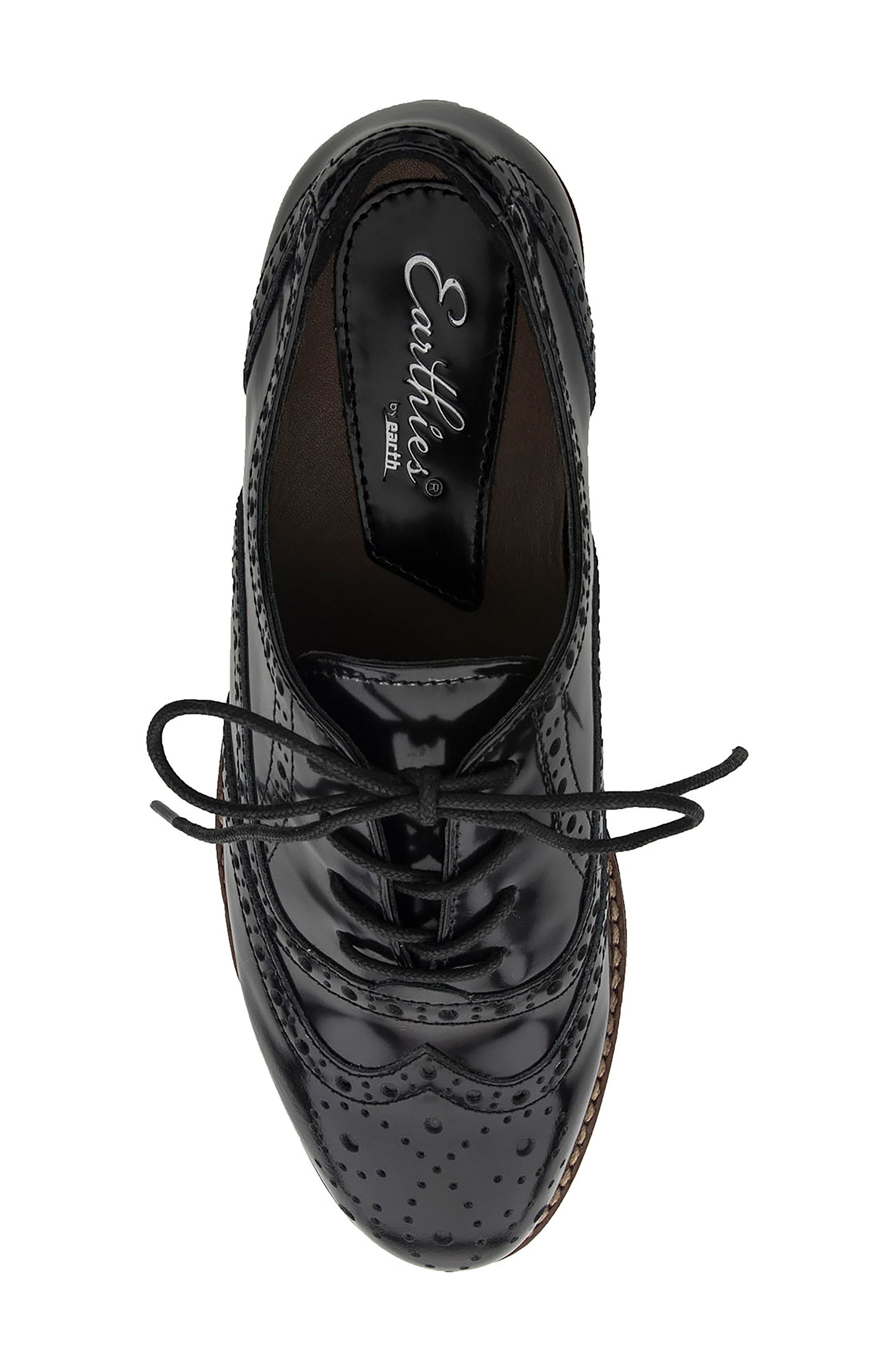 Earth<sup>®</sup> Origins Earthies<sup>®</sup> 'Santana' Wingtip Oxford, Alternate, color, 