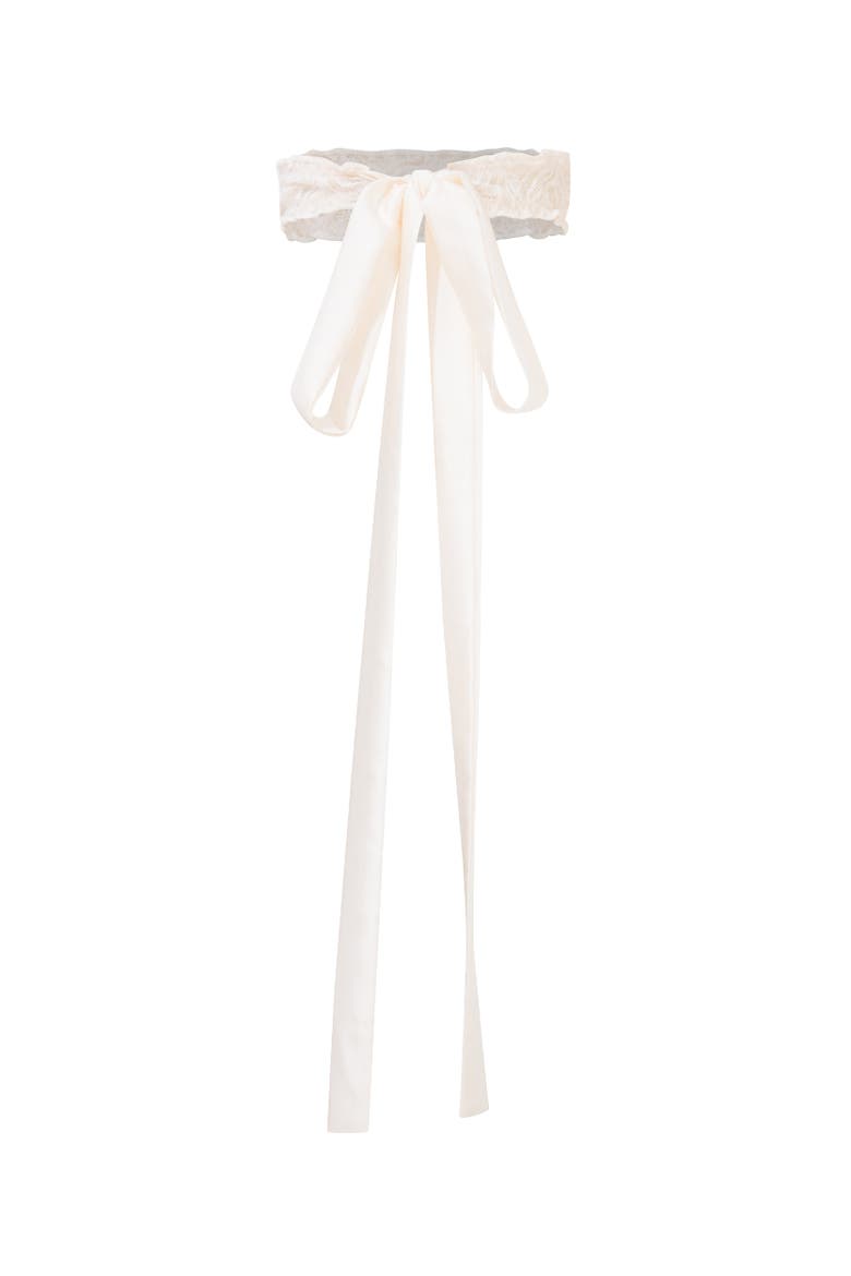 Monica Garter, Main, color, Champagne
