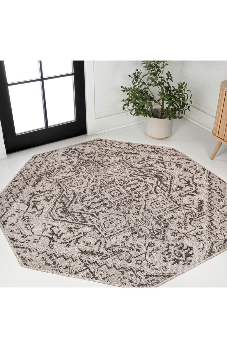 JONATHAN Y Estrella Bohemian Medallion Textured Weave Octagon Indoor/Outdoor Area Rug, Alternate, color, Black/Gray