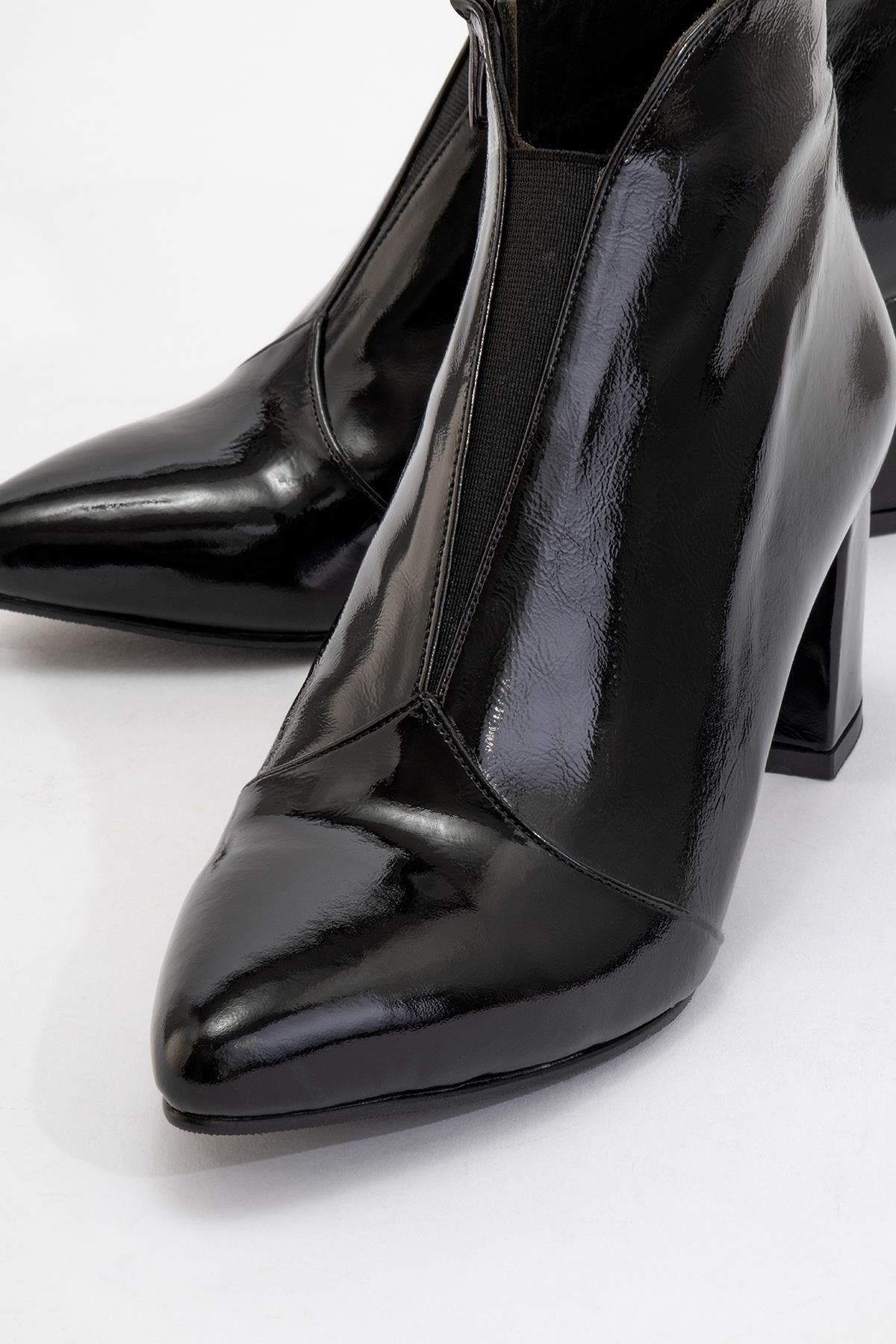 Forever 
Always Shoes Finda Leather Block Heel Boot, Alternate, color, Black Patent Leather