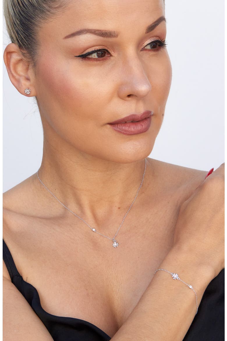 Cubic Zirconia Daisy Pendant Necklace, Alternate, color, SILVER