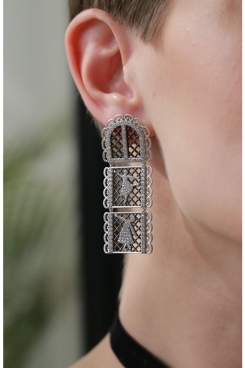Doll Earrings, Alternate, color, Sliver