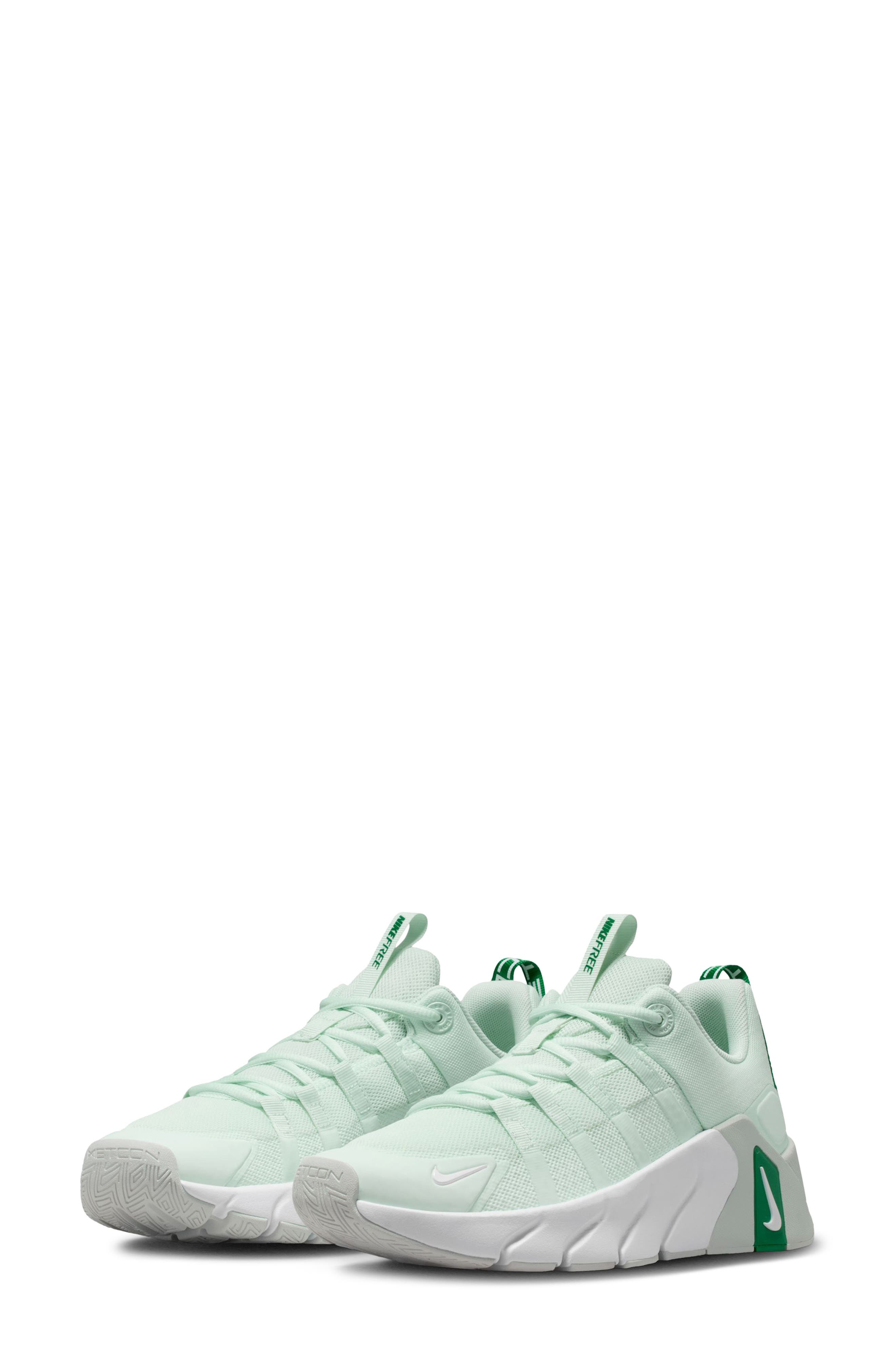  Barely Green/White