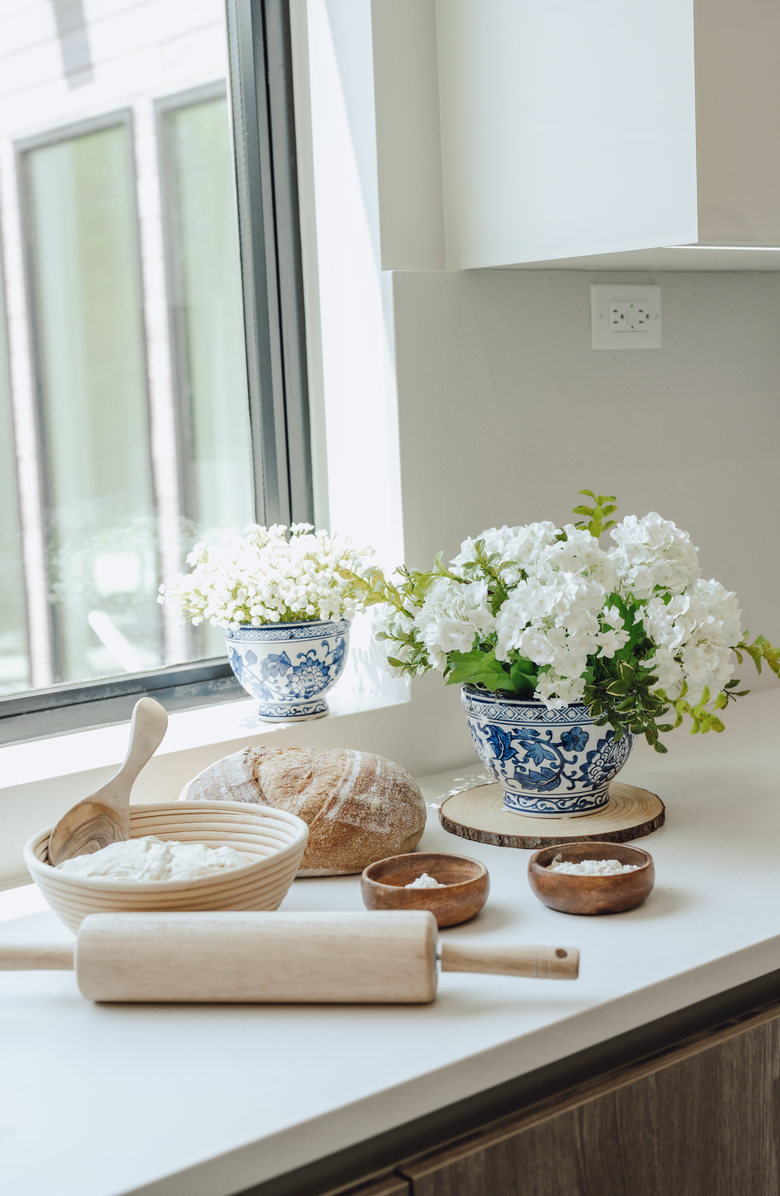 CocoBella Elle Toile RealTouch SnowBall Hydrangea, Alternate, color, Snow