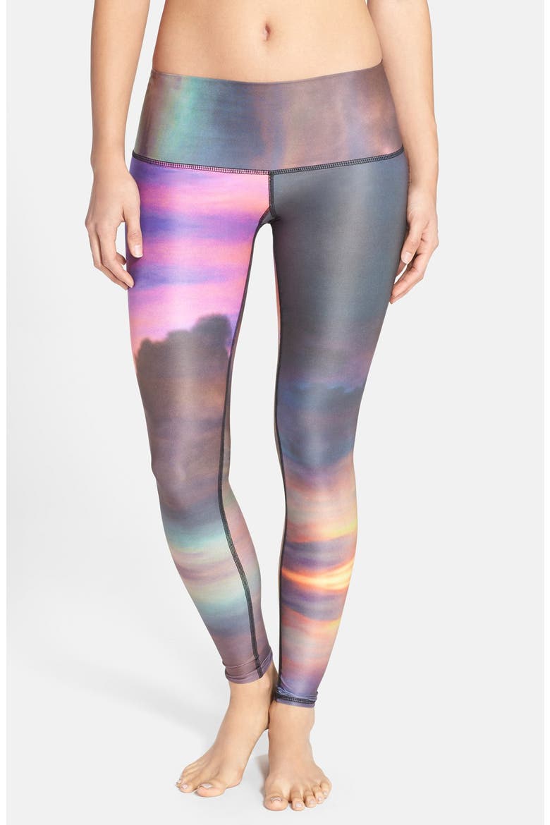 'Clouds Hot Pant' Leggings, Main, color, MULTICOLOR