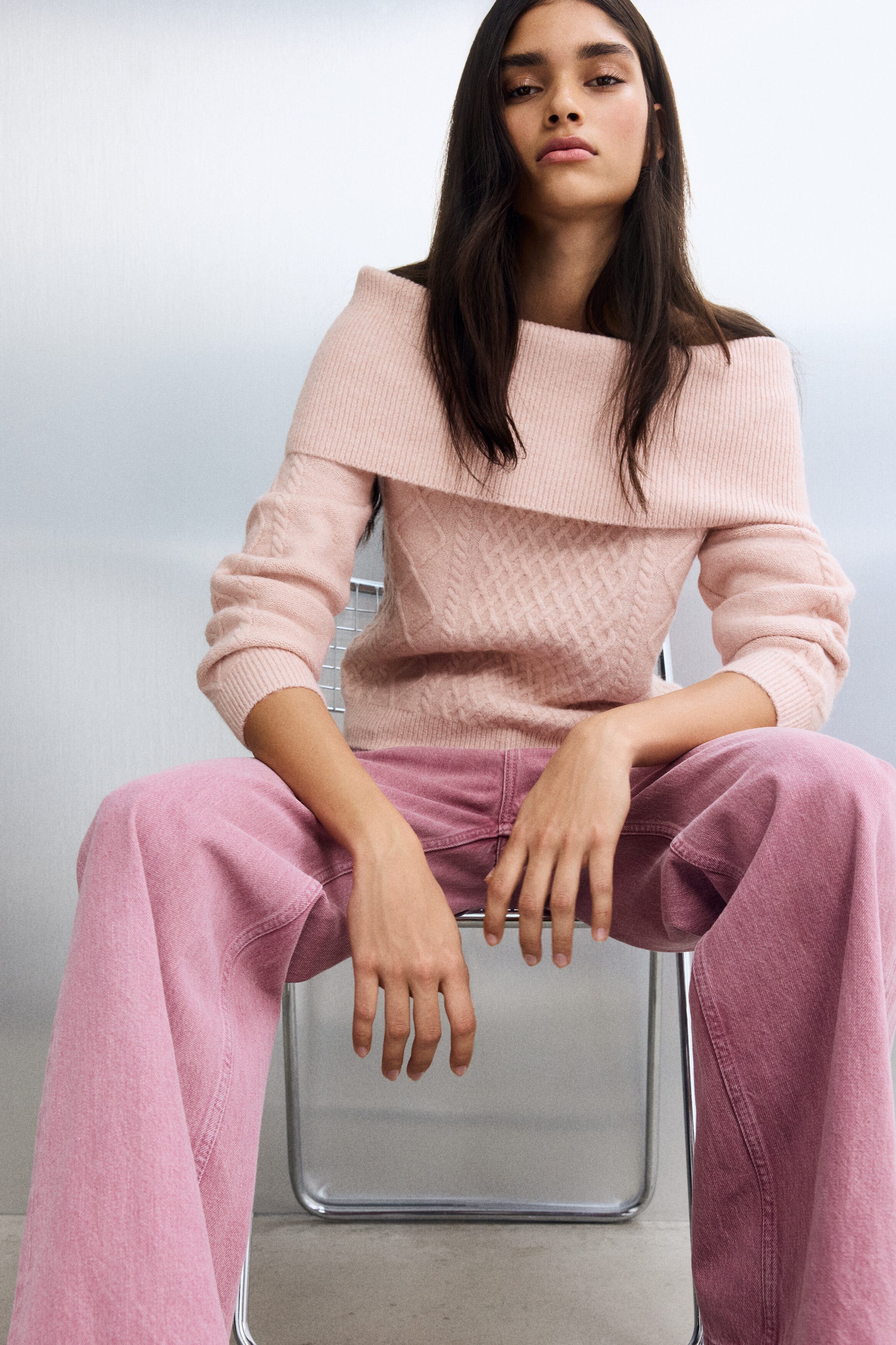 Off-the-shoulder Jumper - image 4