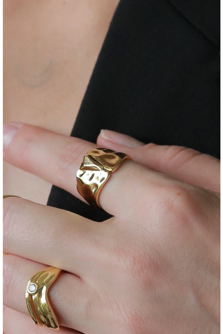 Snowing Ring, Alternate, color, Gold