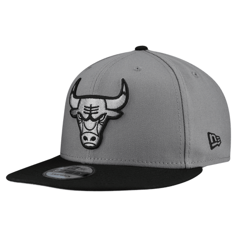 Men's New Era  Gray Chicago Bulls Core Logo Storm Gray Two-Tone 9FIFTY Snapback Hat