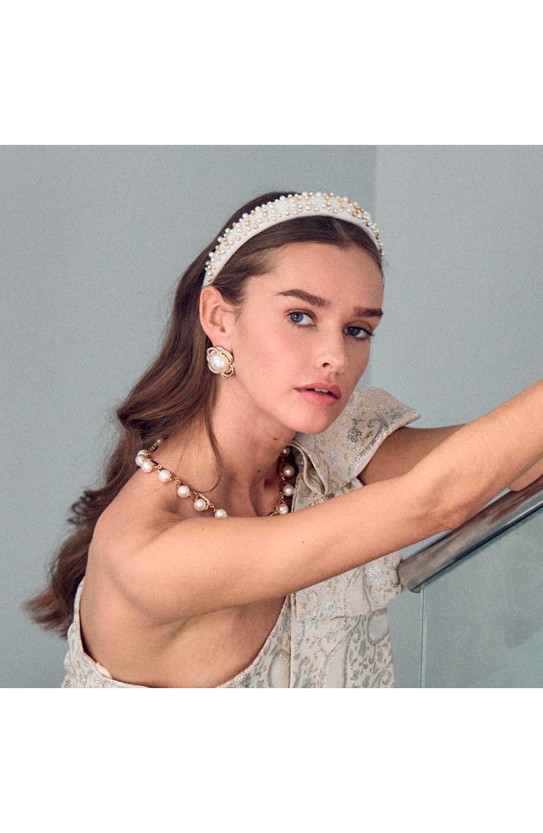 Lele Sadoughi Pinball Button Earrings, Alternate, color, Pearl 100