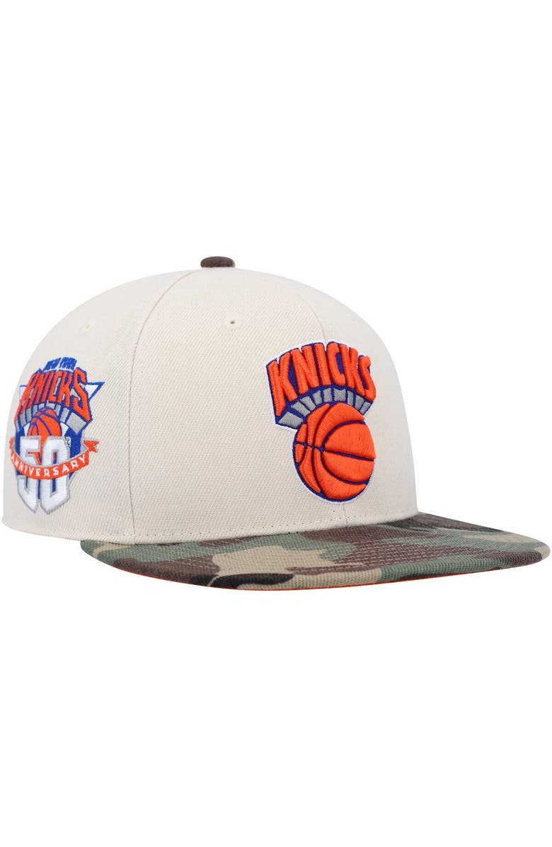 Mitchell & Ness Men's Mitchell & Ness Cream/Camo New York Knicks Hardwood Classics 50th Anniversary Off White Camo Fitted Hat, Main, color, 