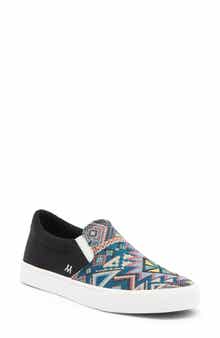 Mykos Piper Slip-On Sneaker