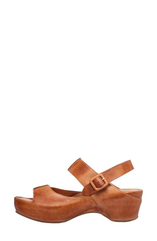 Antelope Misty Platform Sandal In Tan