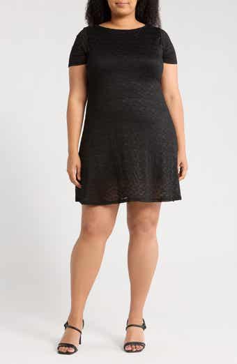 Renee C Short Sleeve Lace Trapeze Dress