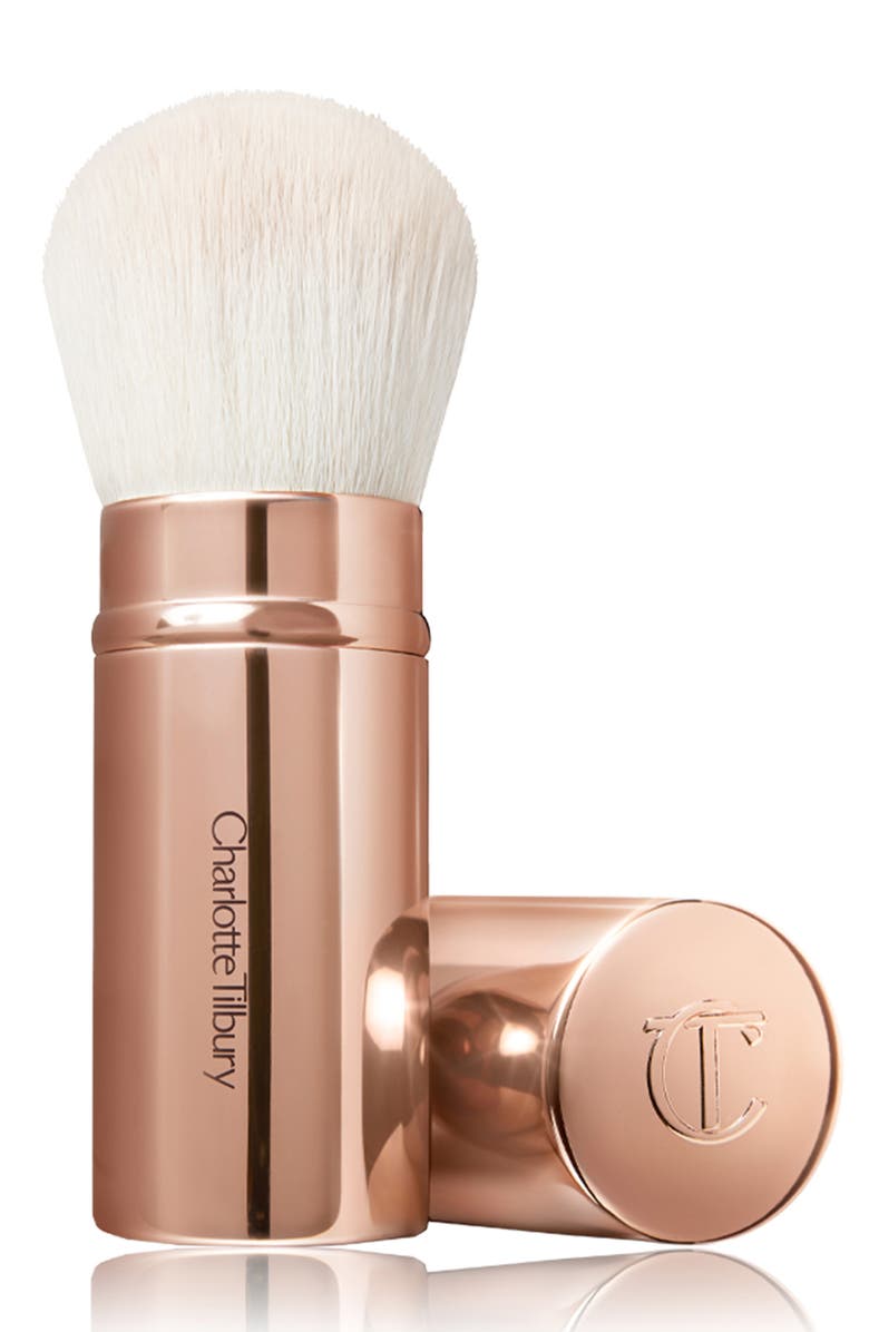 Kabuki Brush