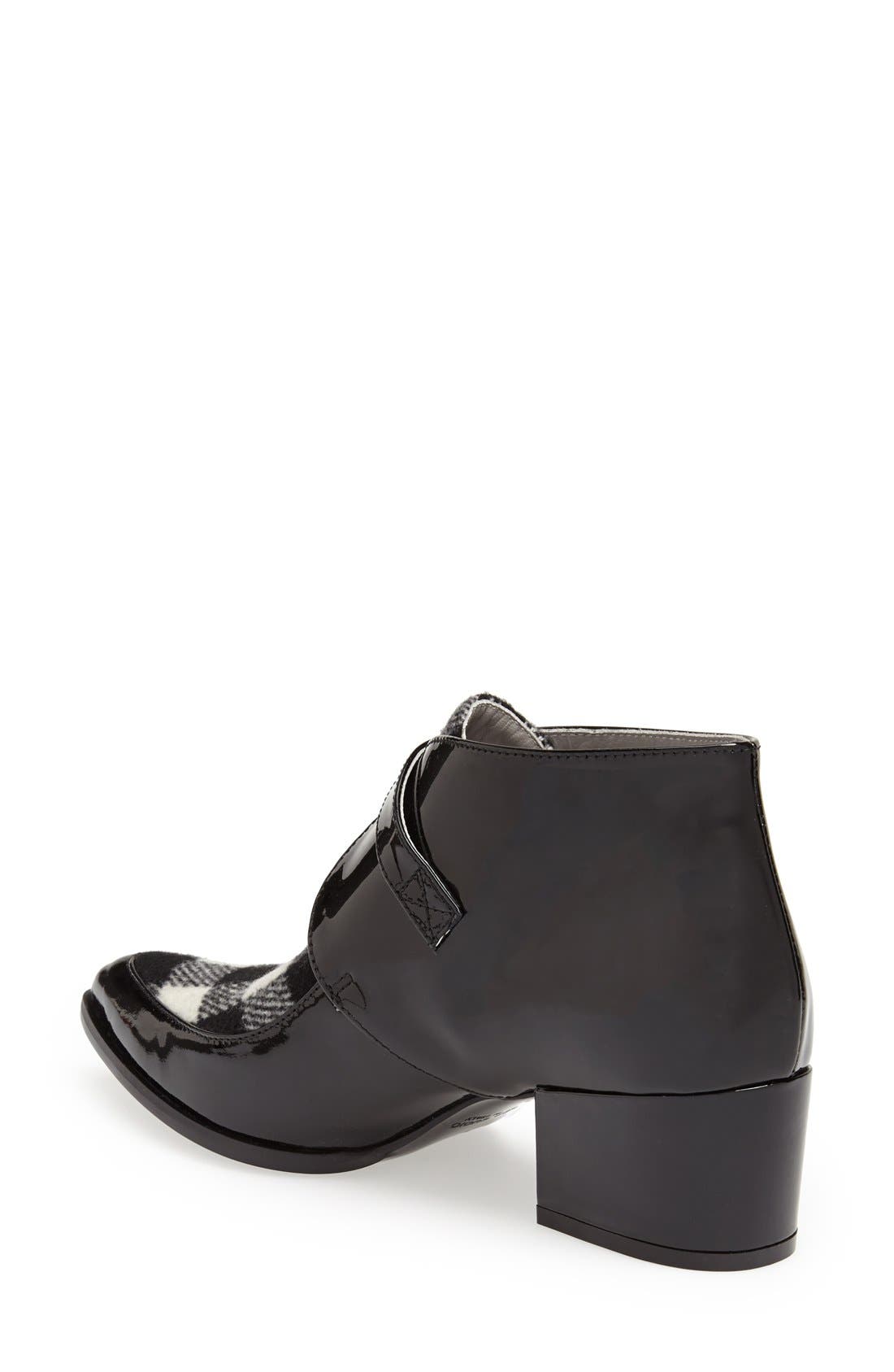 Pointy Toe Bootie, Alternate, color, BLACK/ WHITE TARTAN