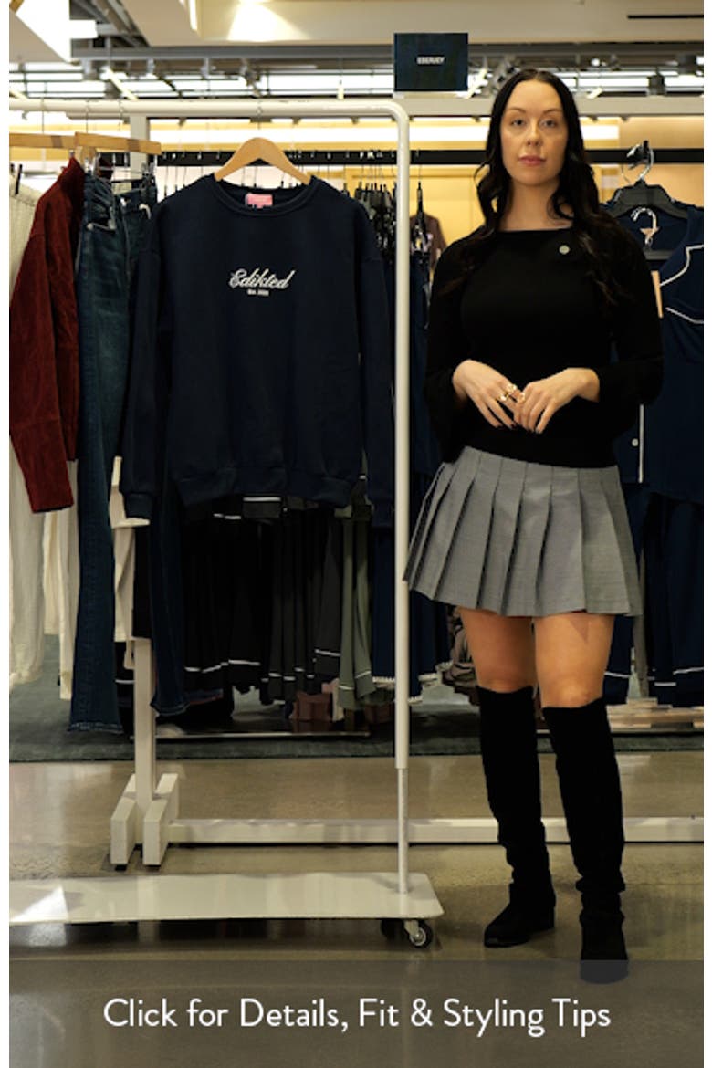Logo Sweatshirt video