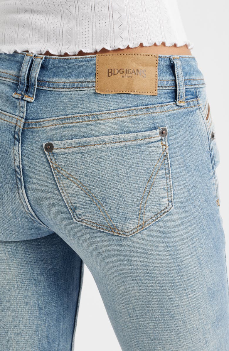 BDG Urban Outfitters Brooke Low Rise Flare Jeans, Alternate, color, Light Vintage
