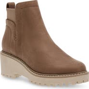 DV by Dolce Vita Rielle Lug Sole Chelsea Boot